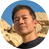 河江肖剰氏